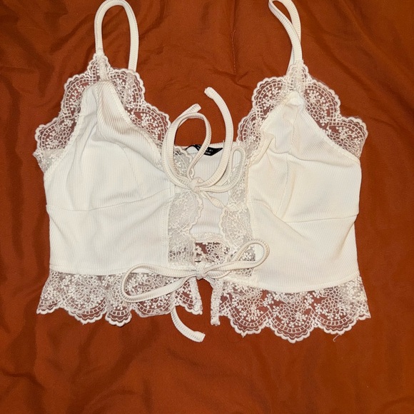 Bundle - Picture 2 of 6